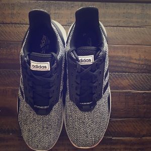 BRAND NEW, NEVER WORN Adidas Duramo 9.